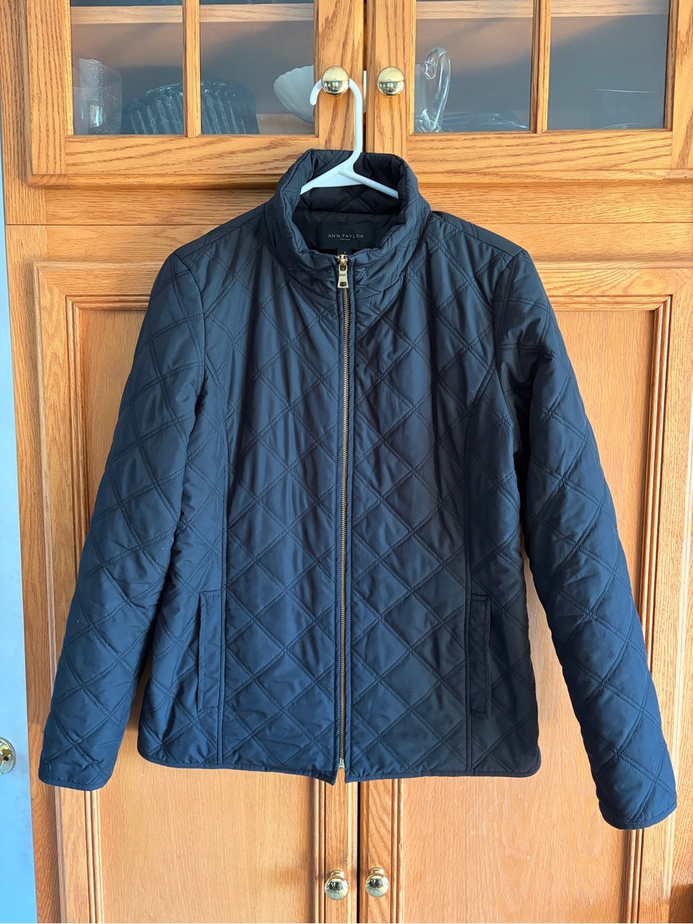 Ann Taylor Black Quilted Puffer light weight Jacket w/Stand Collar size small